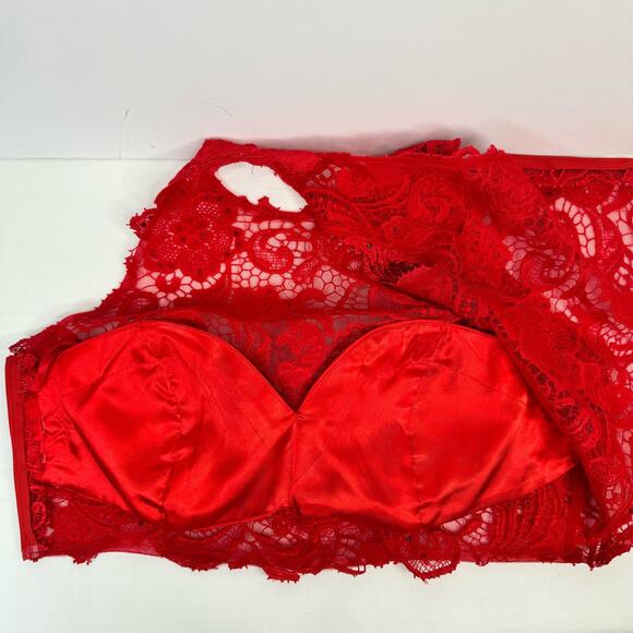 Dave & Johnny Red Two Piece Lace Halter Top Maxi Skirt Prom Gown 2pc Set 11 / 12 - Picture 6 of 15